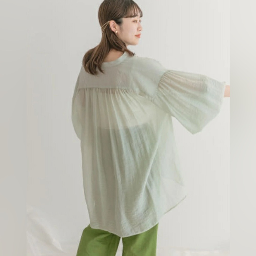 japanese oversized recycled sheer blouse - urban research mint green M like new